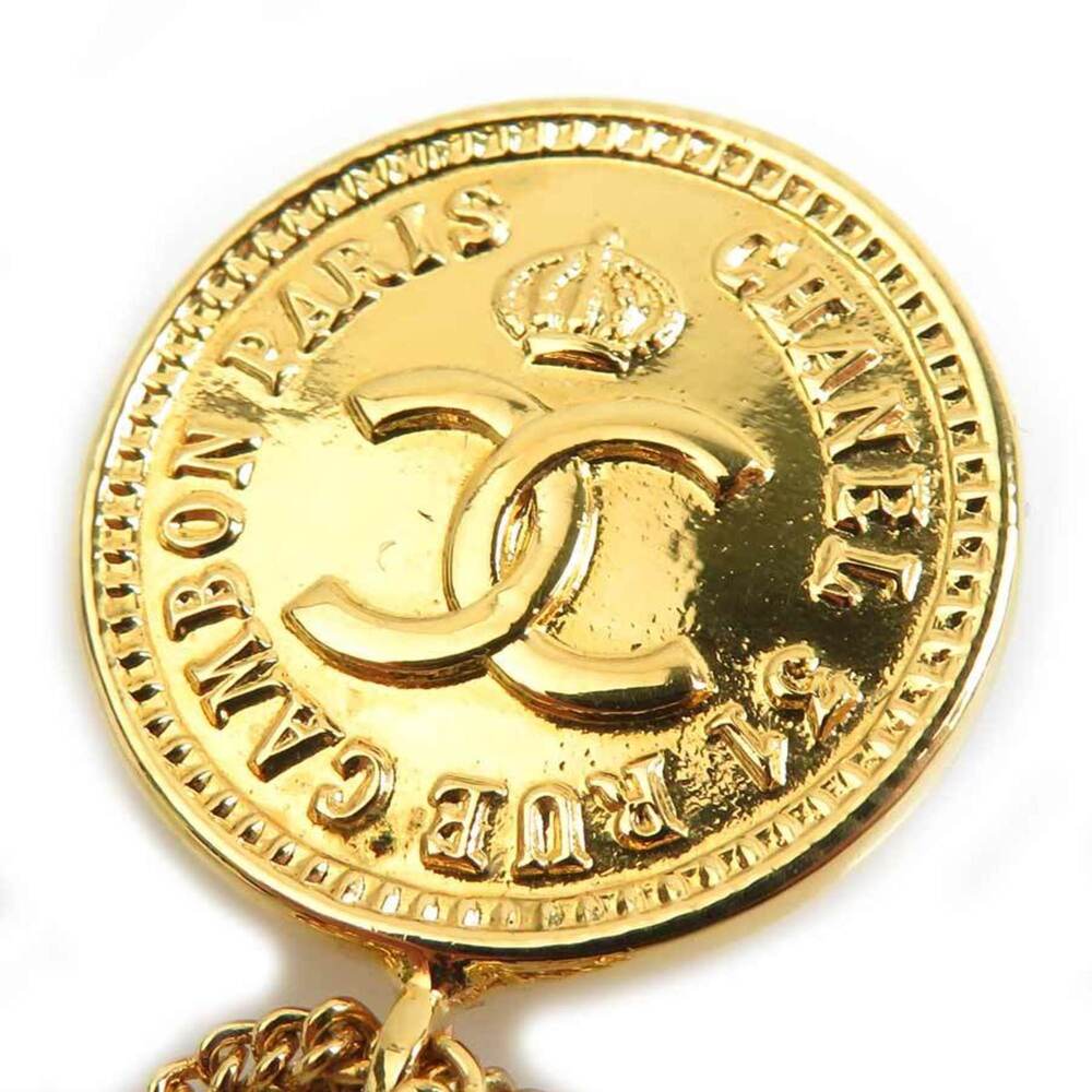 CHANEL Authentic Gold Logo Brooch - Picture 2 of 5